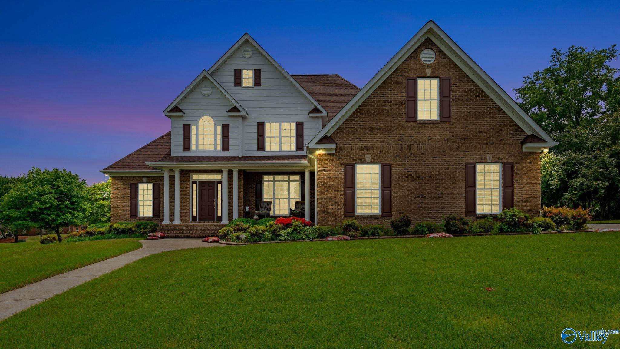 22180 Diamond Pointe Drive, Athens, Alabama image 1
