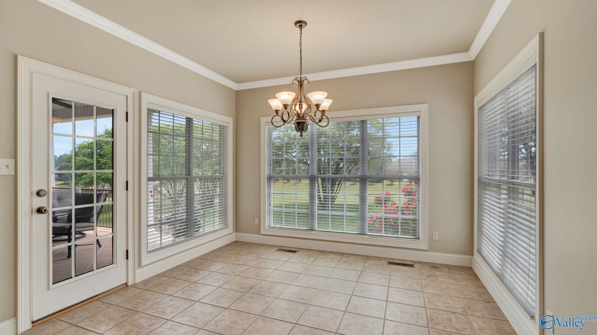 22180 Diamond Pointe Drive, Athens, Alabama image 14