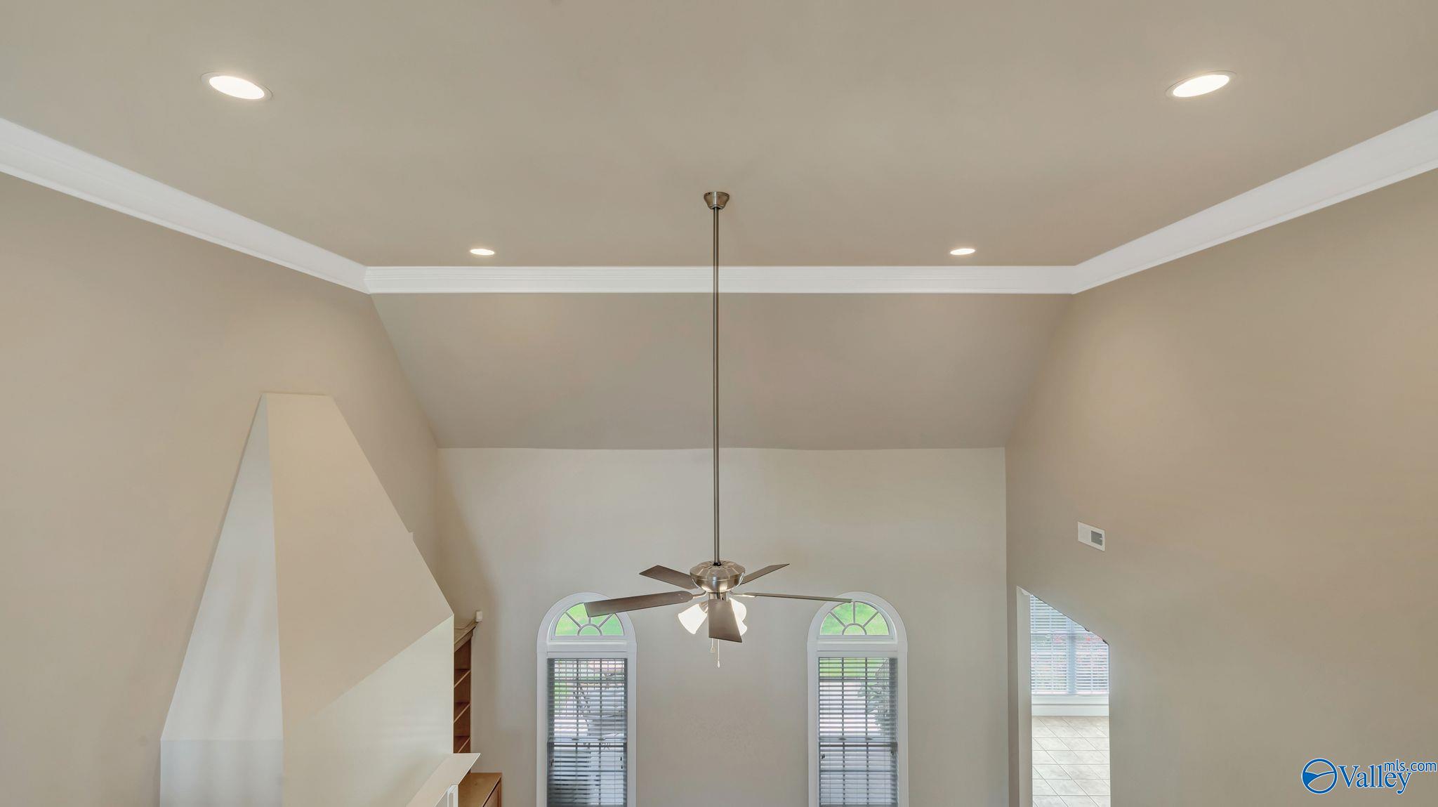 22180 Diamond Pointe Drive, Athens, Alabama image 26