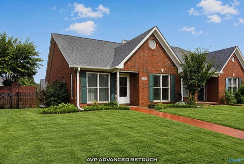 Townhouse For Sale - 2410 Harpeth Place<br/> Decatur, AL 35601