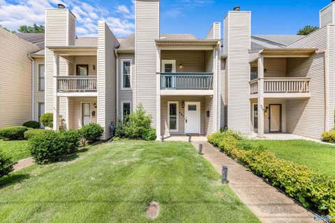 Townhouse For Sale - 427 Russell Street<br/> Huntsville, AL 35801