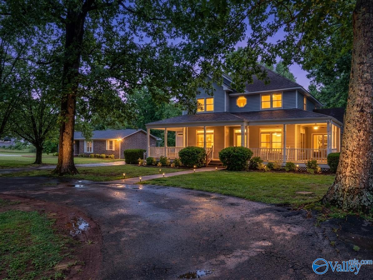 6514 Moores Mill Road NE