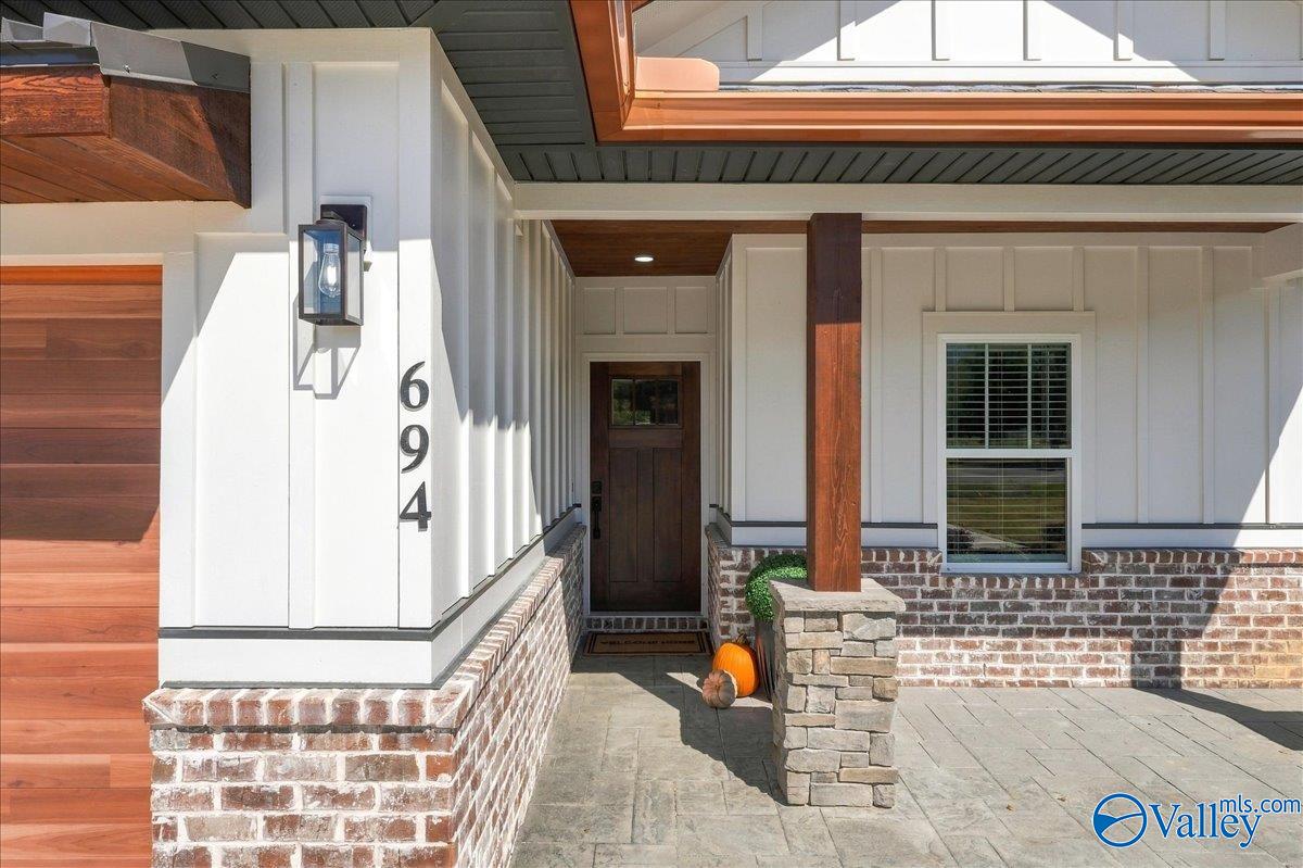 694 Knotty Walls Road