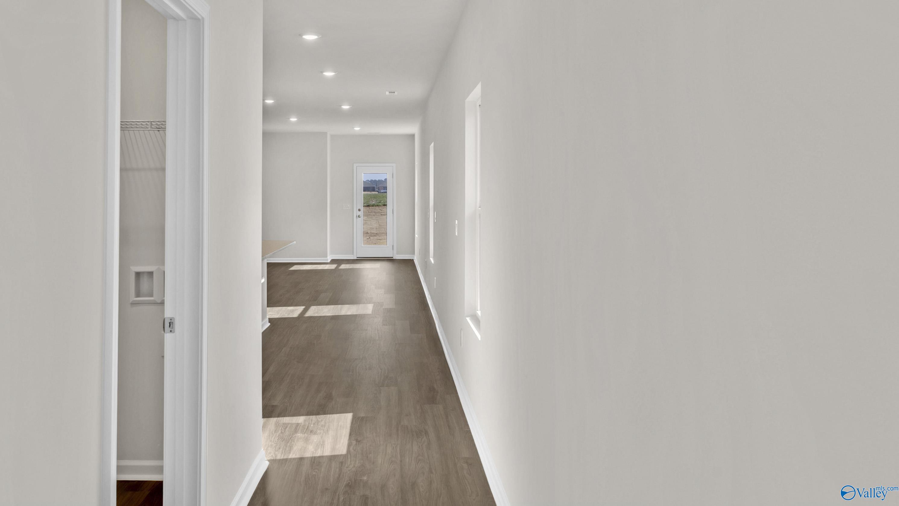 3310 Cool Springs Avenue SW