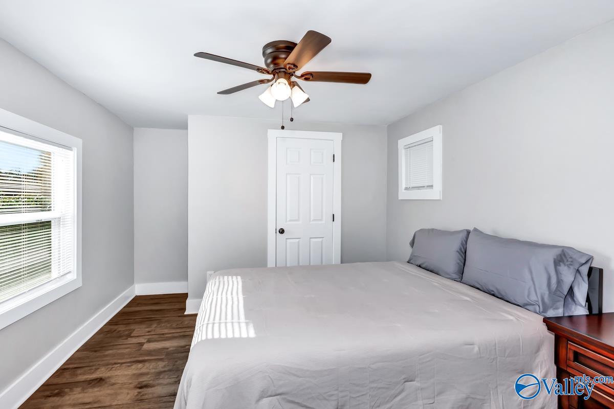 2604 Holmes Avenue, Huntsville, Alabama image 18