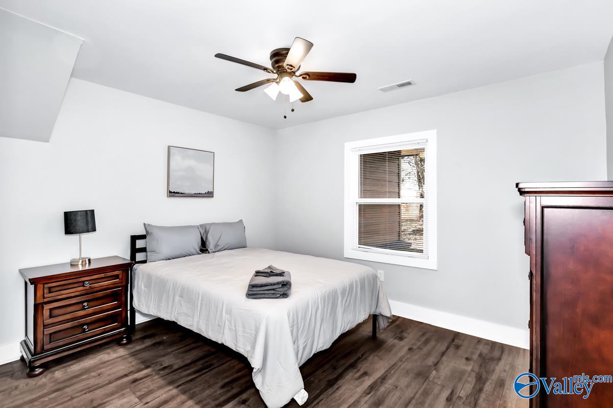 2604 Holmes Avenue, Huntsville, Alabama image 15