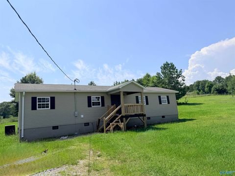 Homes For Sale - 51 Dry Creek Lane<br/> Etowah County, Gadsden, AL 35903