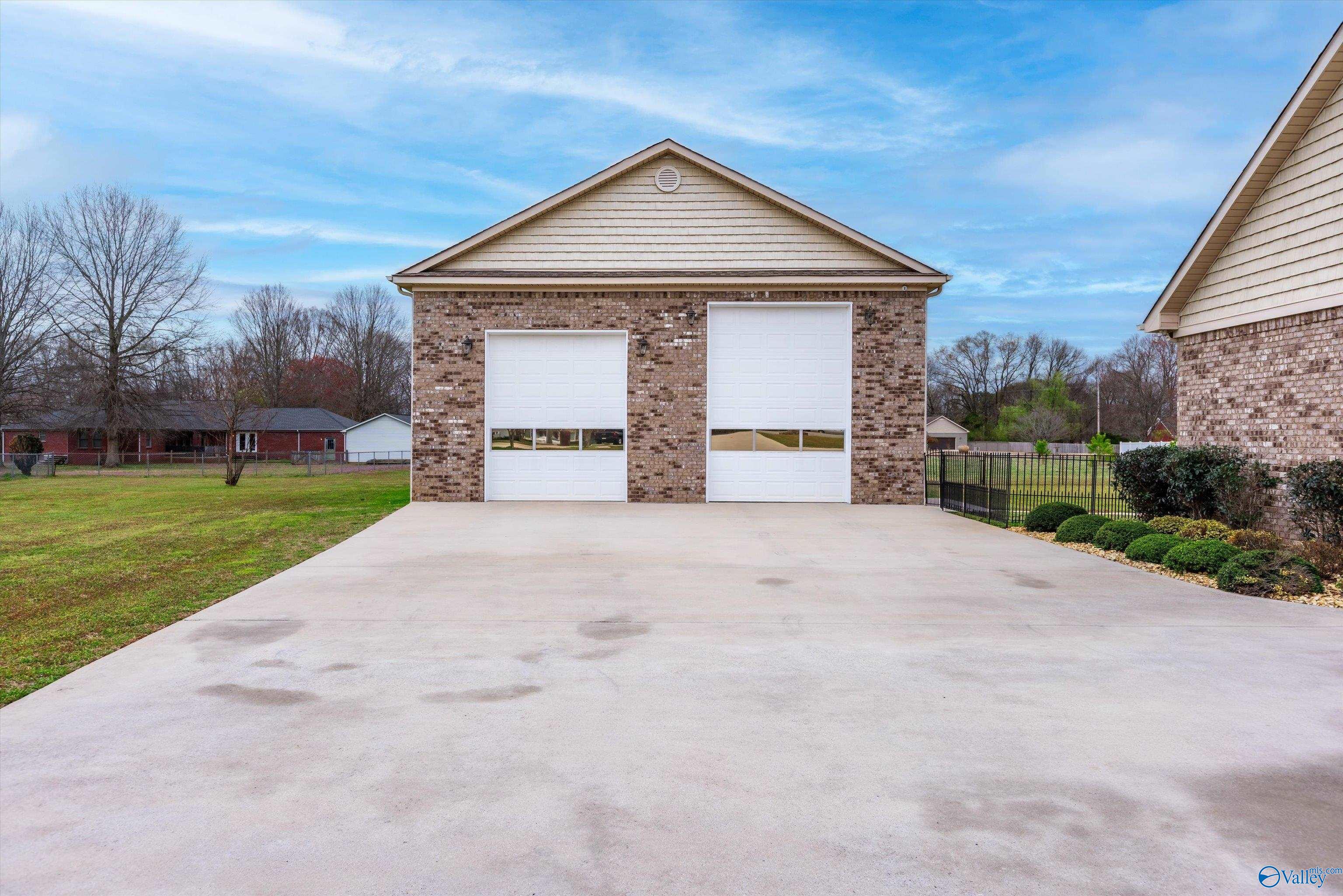 113 Lev Drive, Hazel Green, Alabama image 6