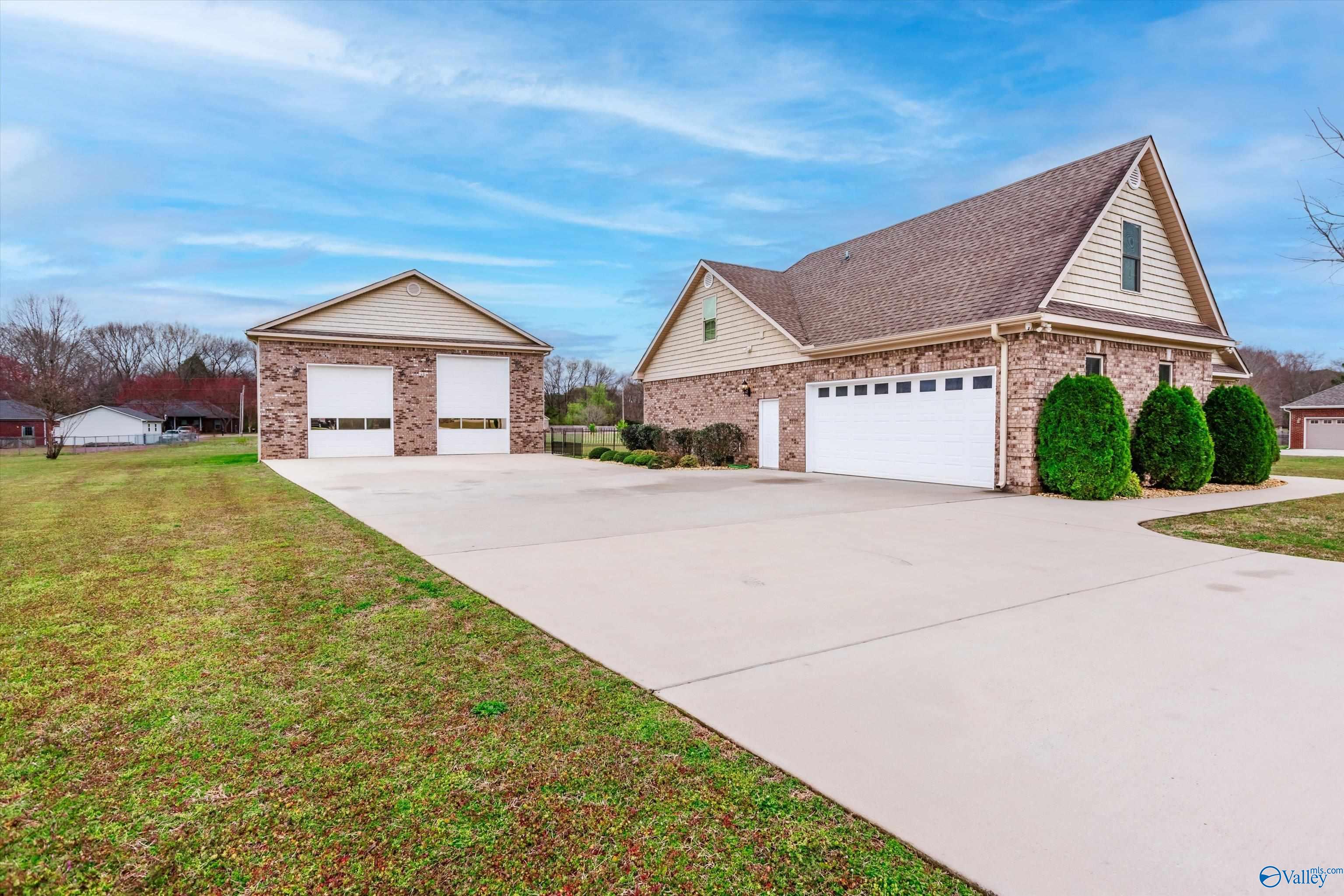 113 Lev Drive, Hazel Green, Alabama image 5