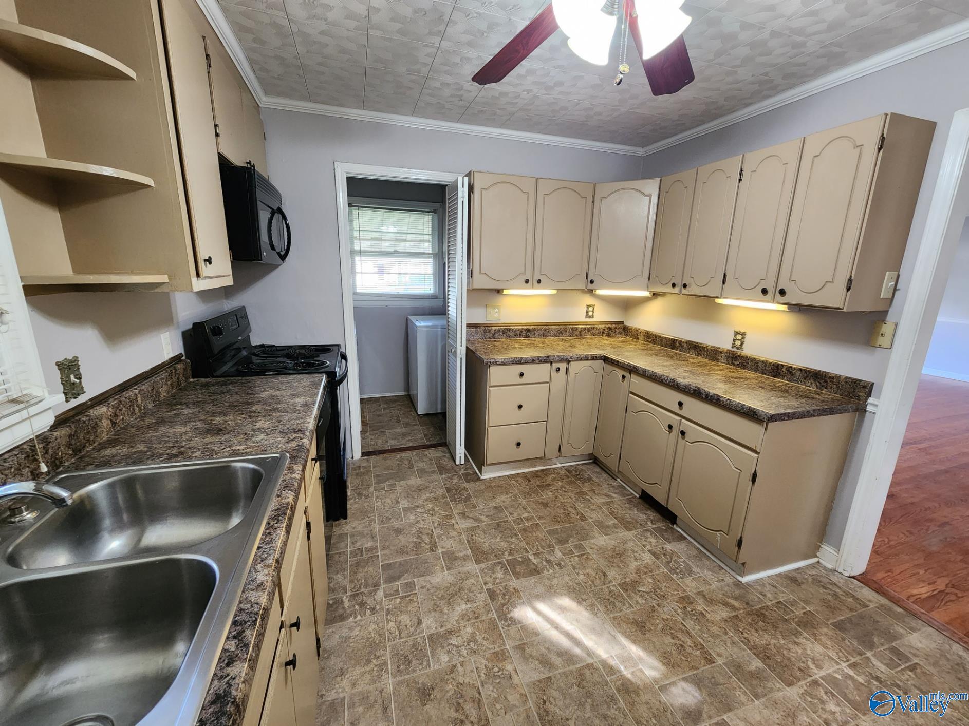 2312 Gallatin Street, Huntsville, Alabama image 12