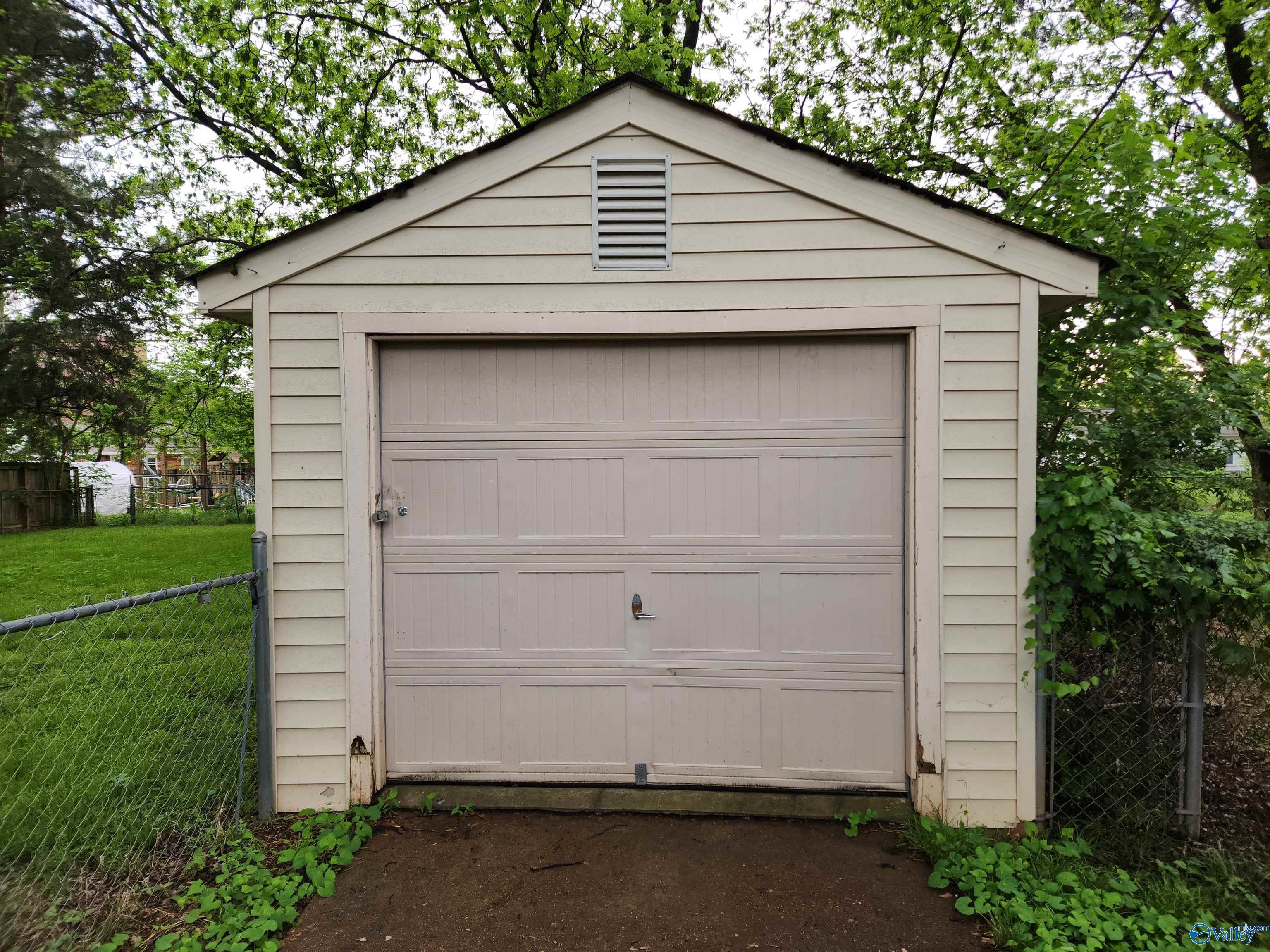 2312 Gallatin Street, Huntsville, Alabama image 25