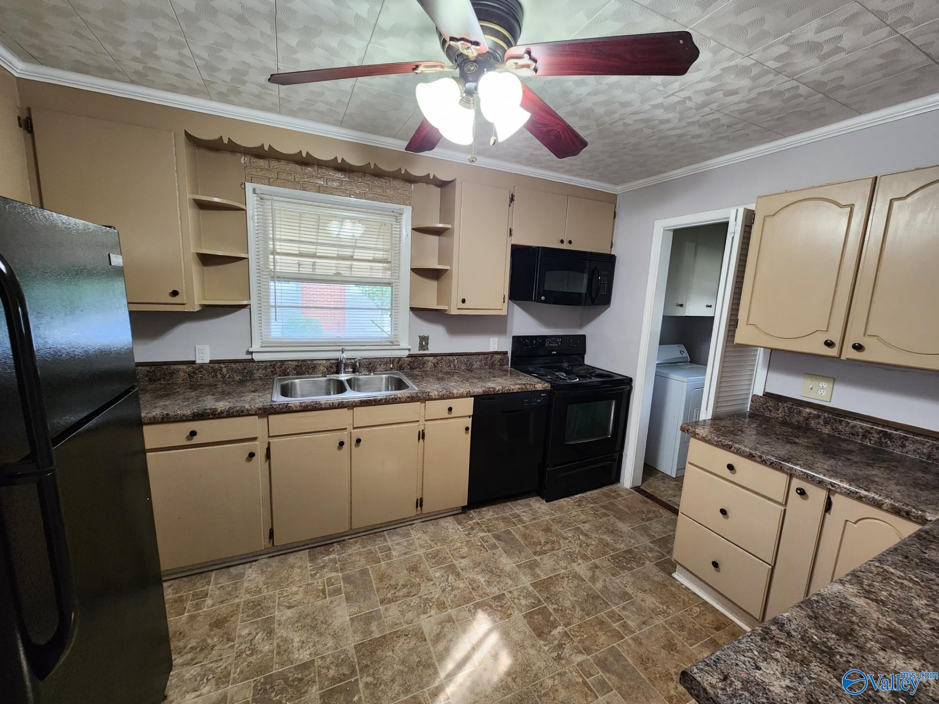2312 Gallatin Street, Huntsville, Alabama image 10