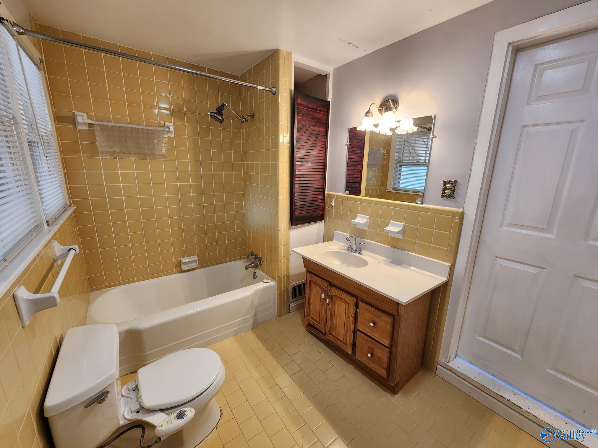 2312 Gallatin Street, Huntsville, Alabama image 23