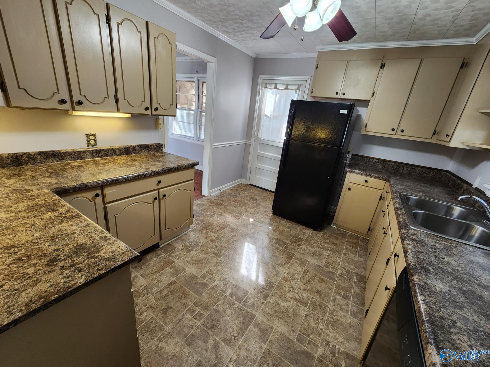 2312 Gallatin Street, Huntsville, Alabama image 11