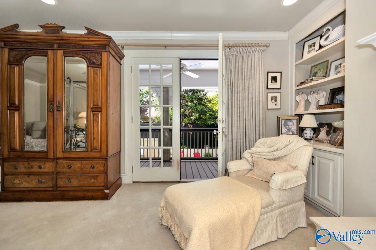 Huntsville, Alabama 35801, United States, 5 Bedrooms Bedrooms, ,4 BathroomsBathrooms,Residential,Active,207706