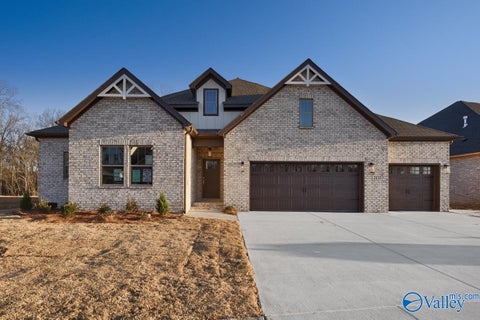 Homes For Sale - 2109 Bloomfell Bend<br/> Huntsville, AL 35802