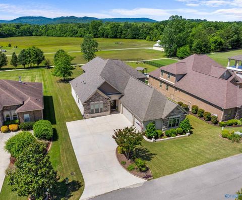 Homes For Sale - 104 Railway Lane<br/> Huntsville, AL 35803