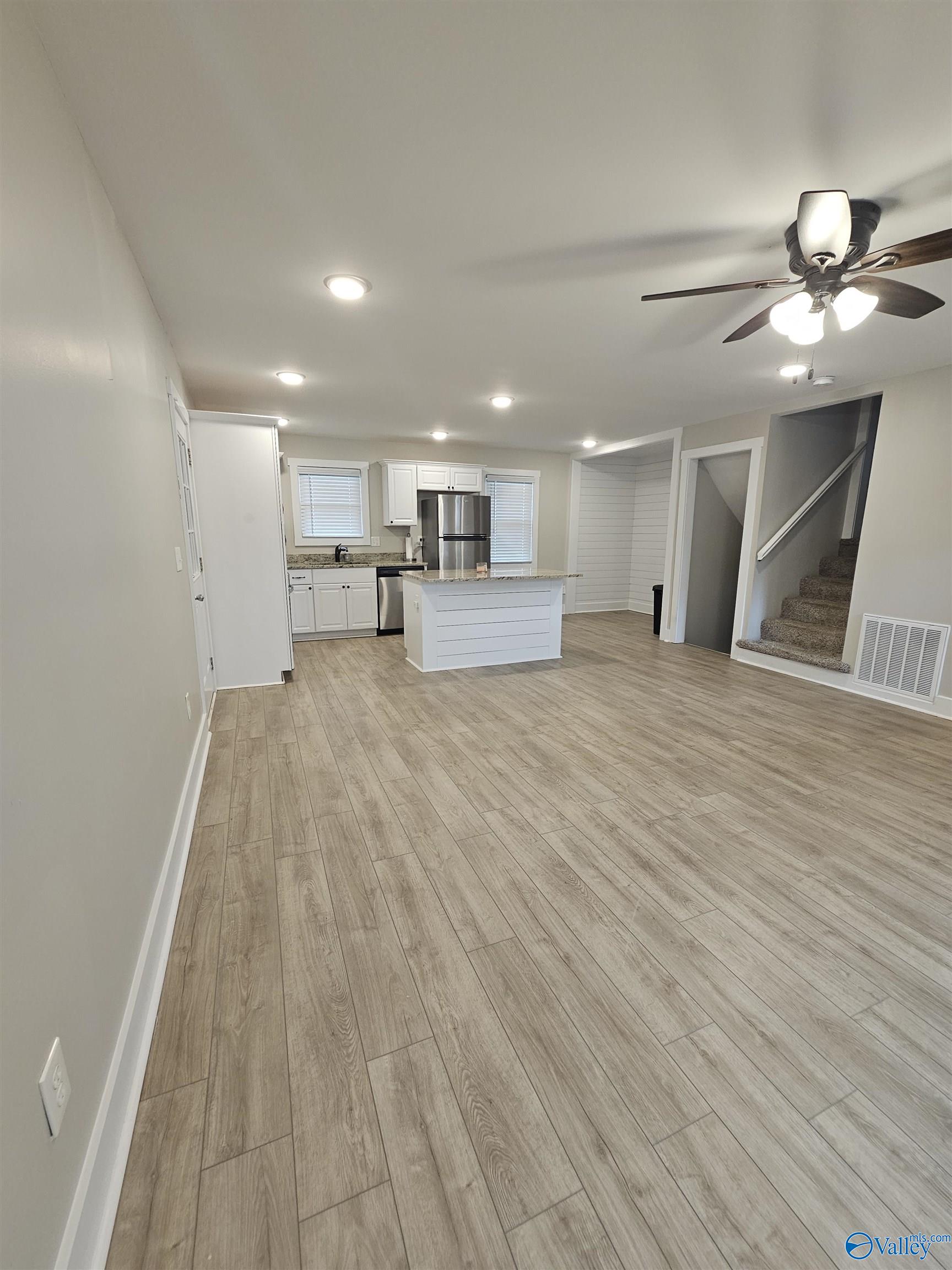 219 Curtis Drive, Huntsville, Alabama image 4