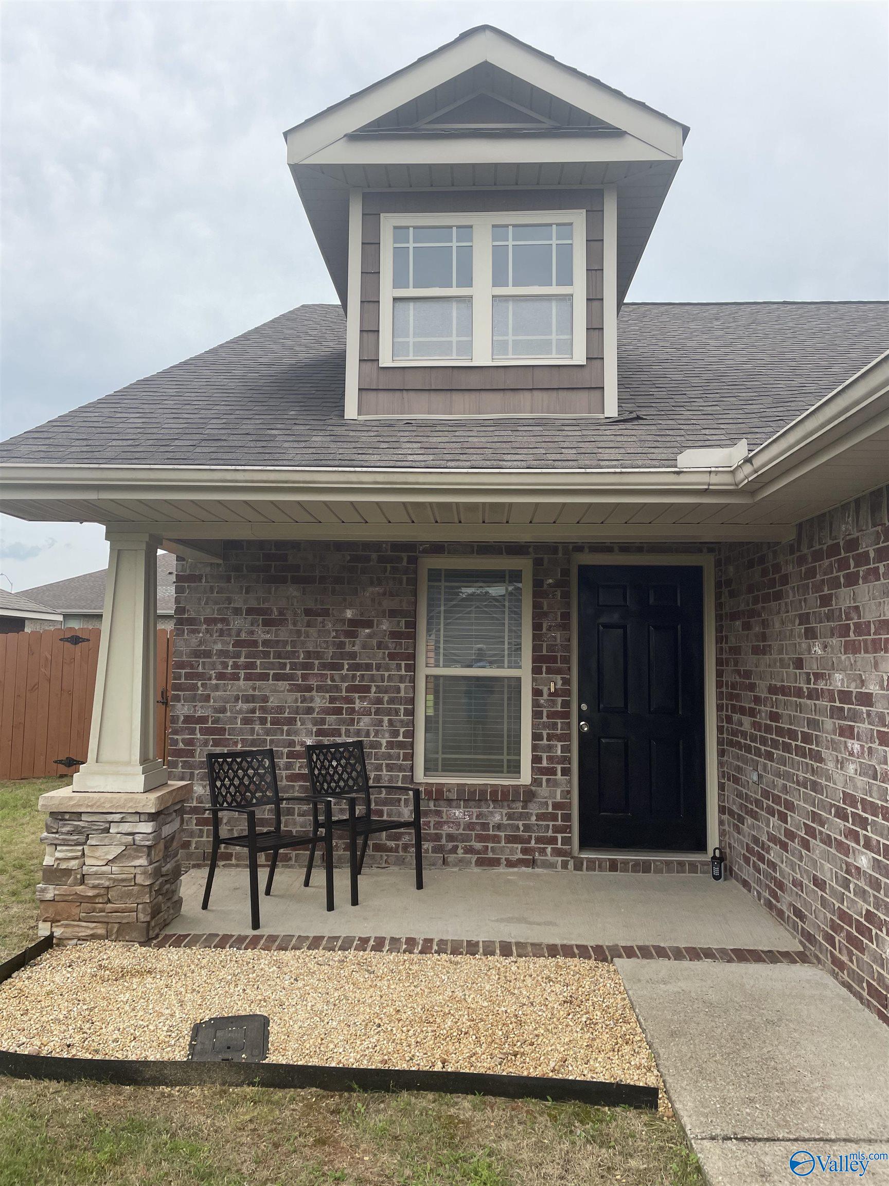 115 Copeland Drive, Madison, Alabama image 2