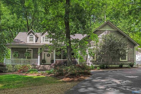 Homes For Sale - 213 Inez Street<br/> Boaz, AL 35957