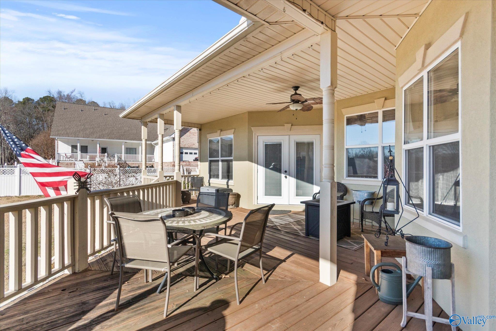 5522 Cedar Mill Drive, Guntersville, Alabama image 49