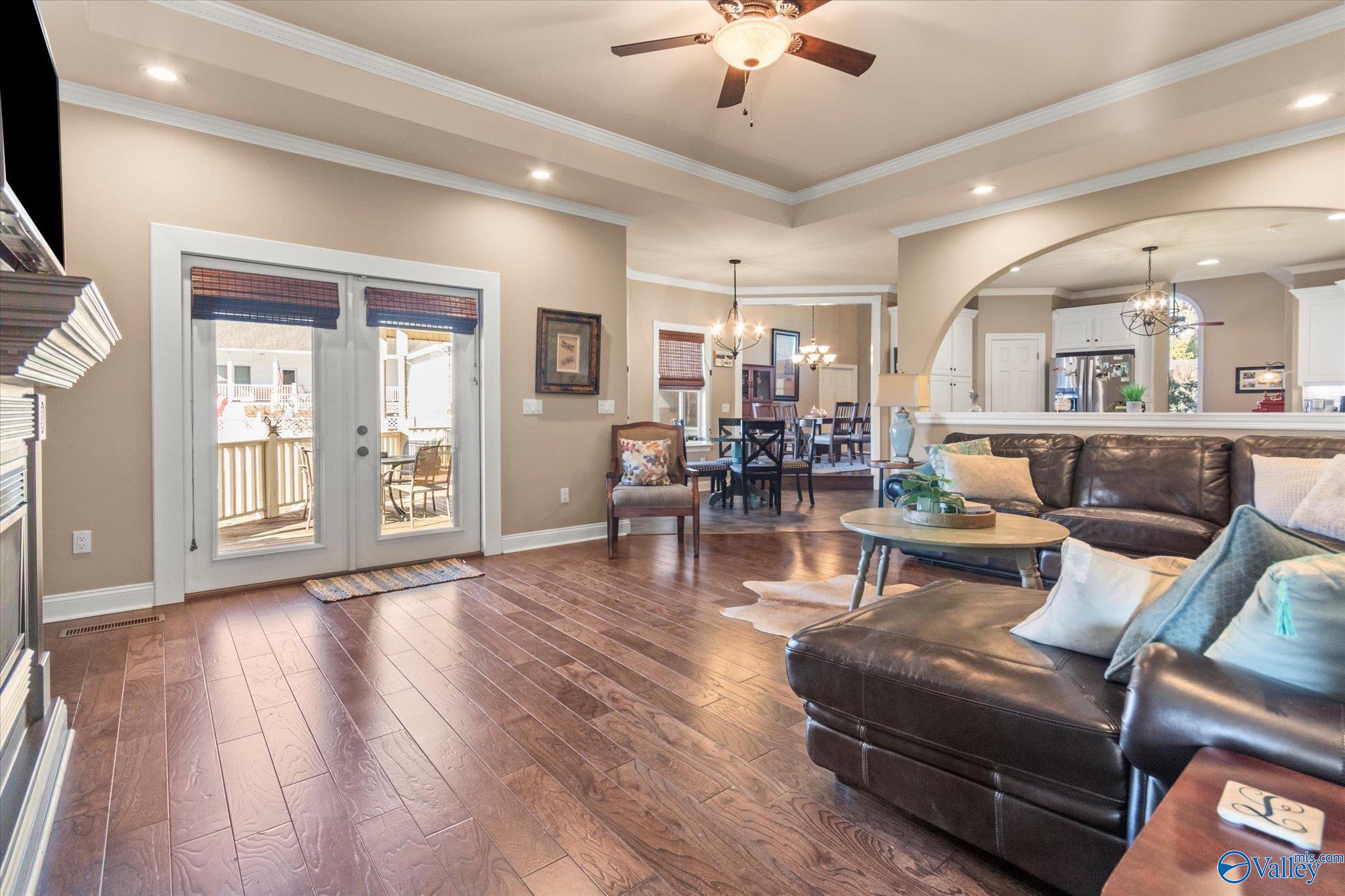 5522 Cedar Mill Drive, Guntersville, Alabama image 11