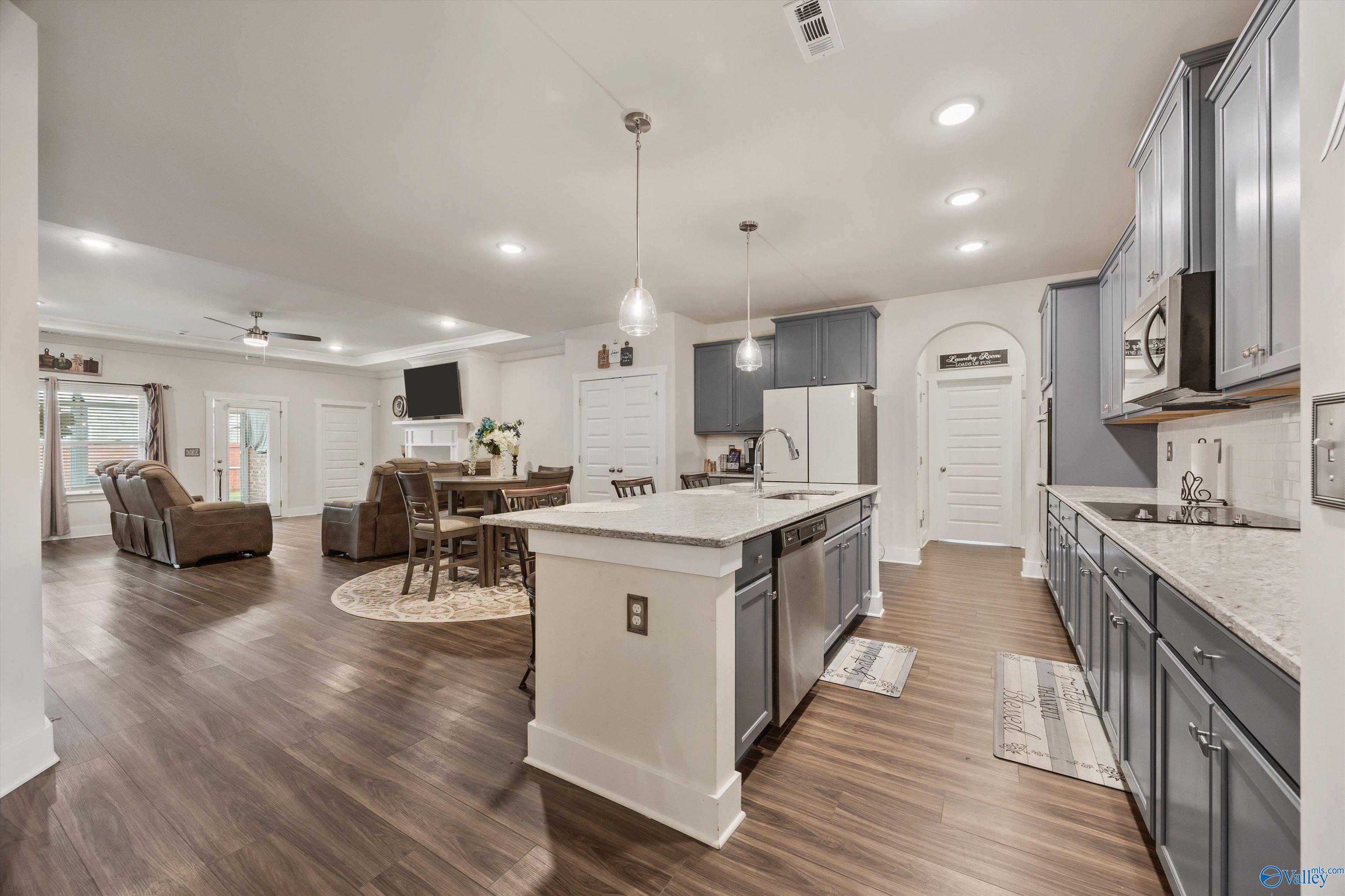 145 Chesire Cove Lane, New Market, Alabama image 8
