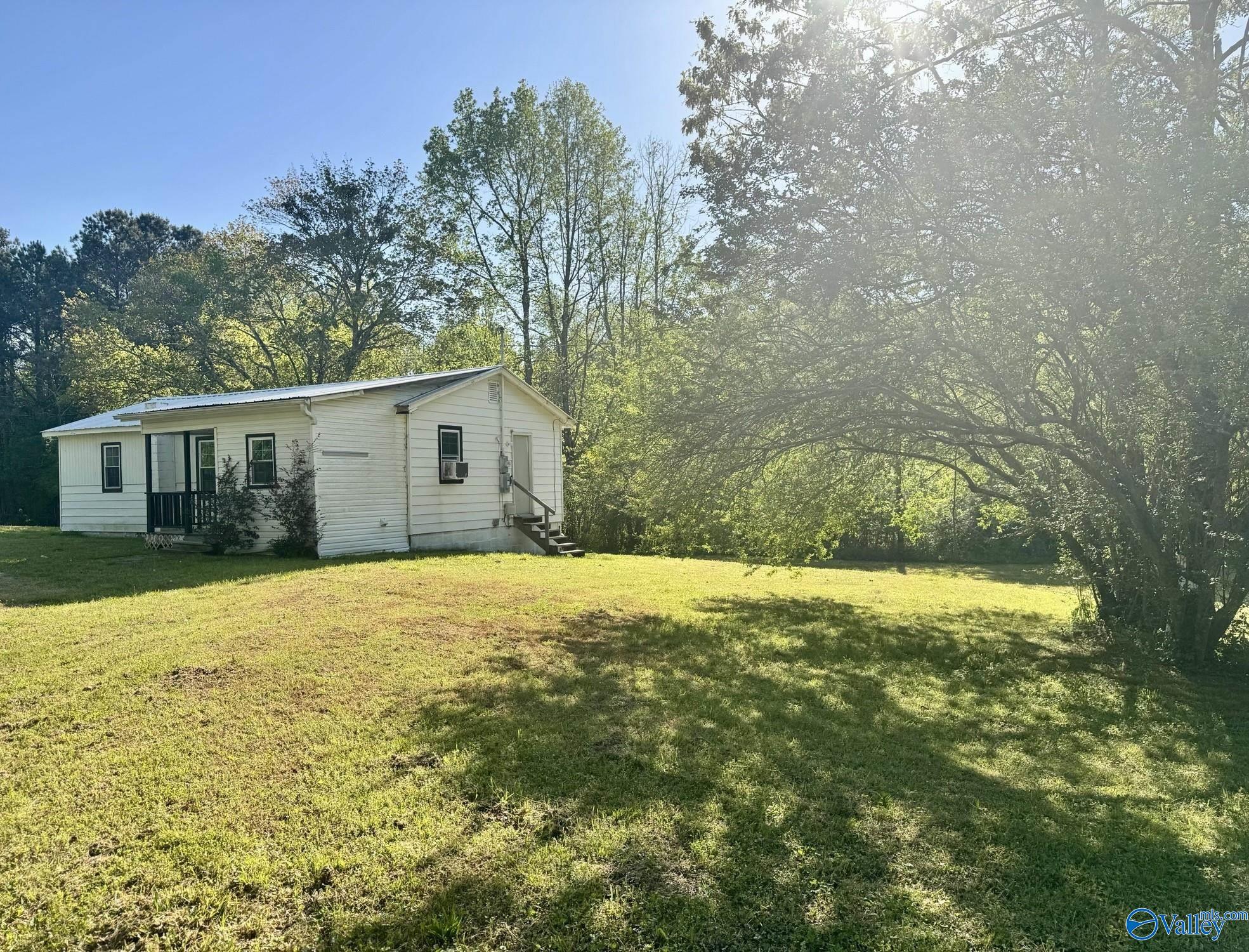 291 Hall Circle, Guntersville, Alabama image 14