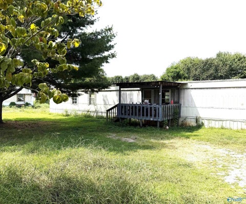 Mobile Home For Sale - 112 Cramer Road<br/> New Market, AL 35761