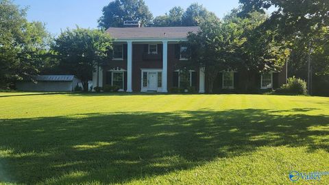 Homes For Sale - 1708 W Market Street<br/> Athens, AL 35611