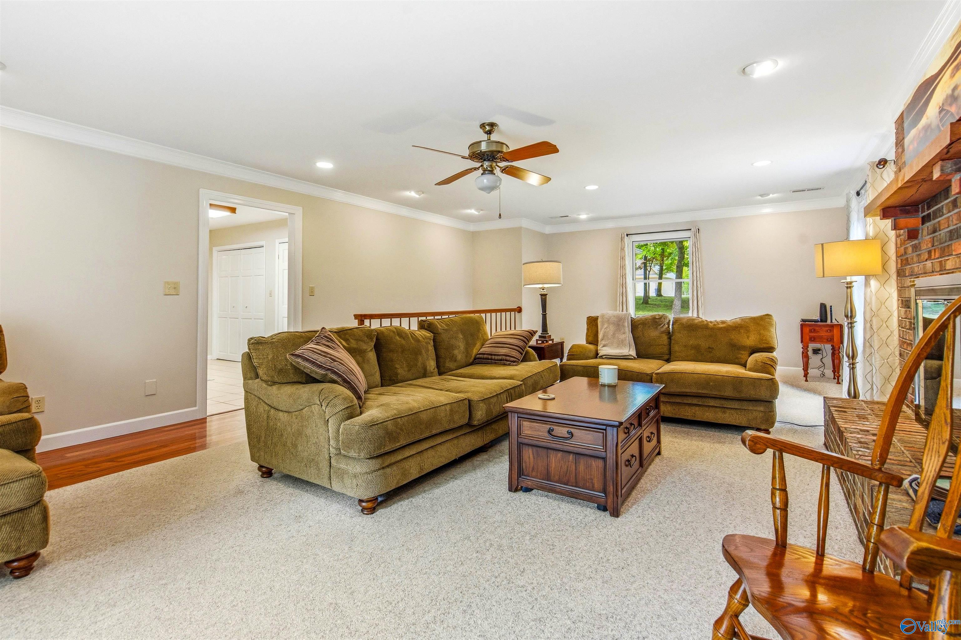158 Jennifer Circle