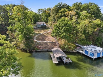 386 Bluff Drive Rogersville AL 35652
