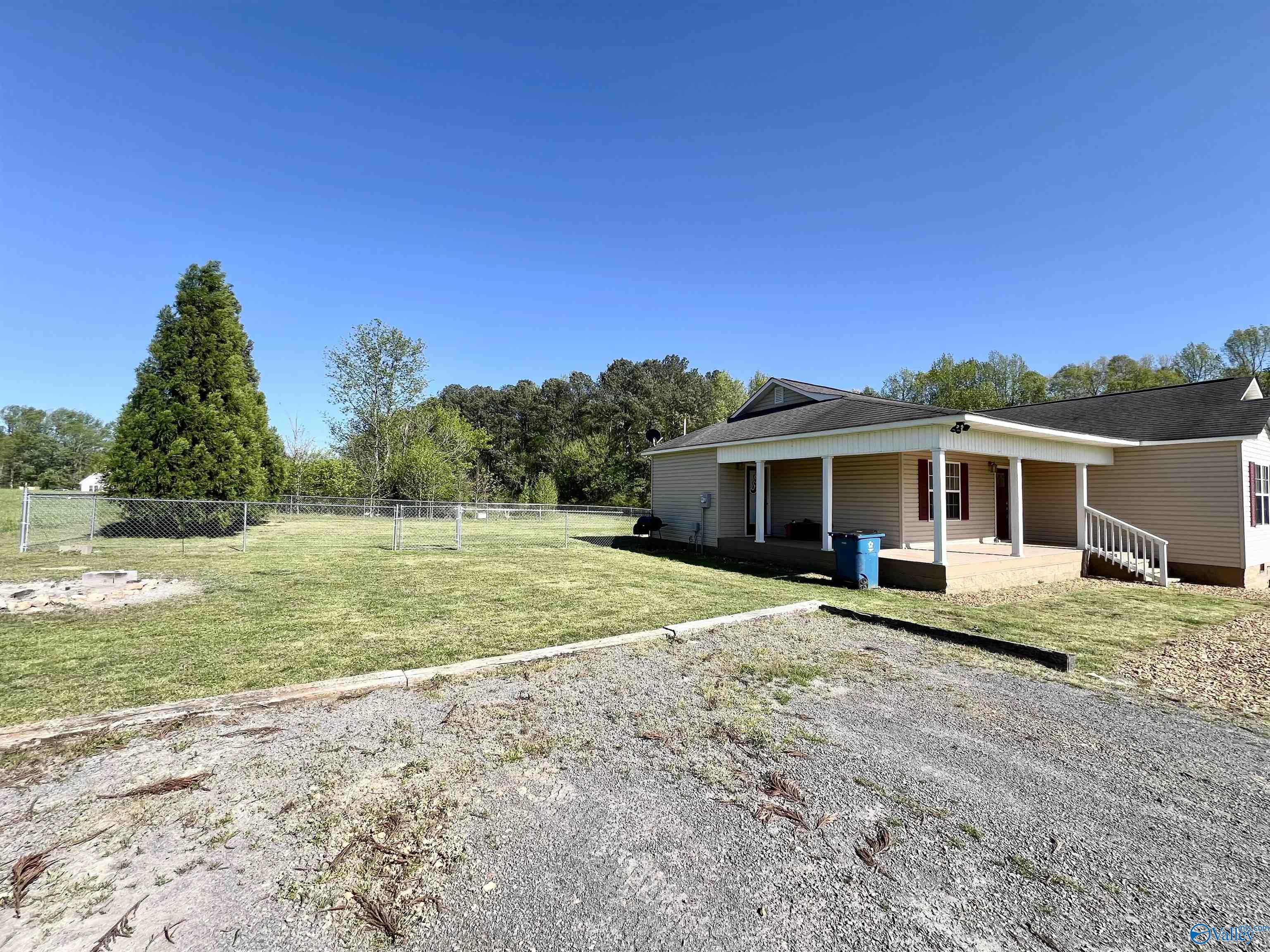 1712 Shoal Creek Road, Arab, Alabama image 5