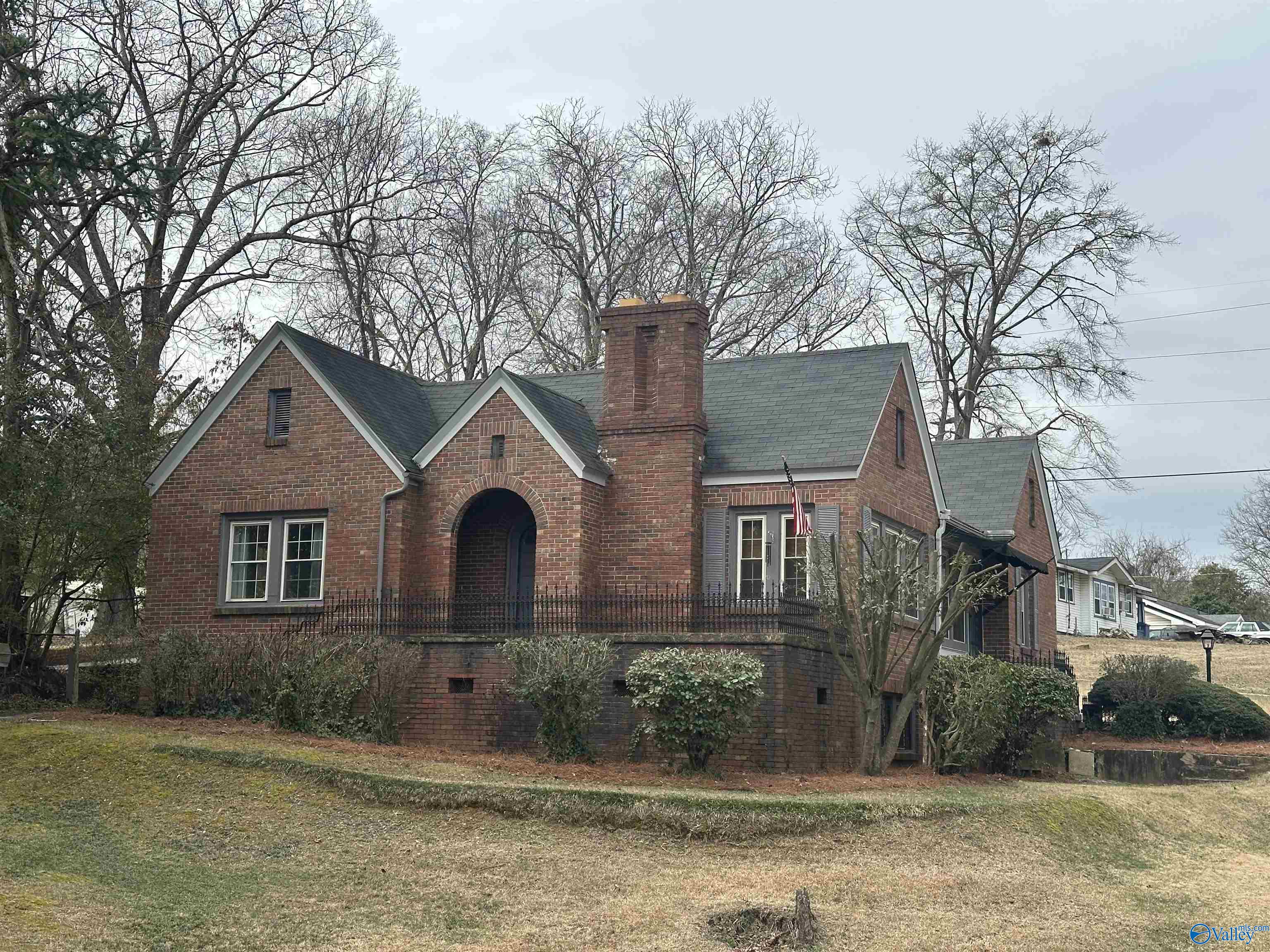 901 Edgewood Drive, Gadsden, Alabama image 2