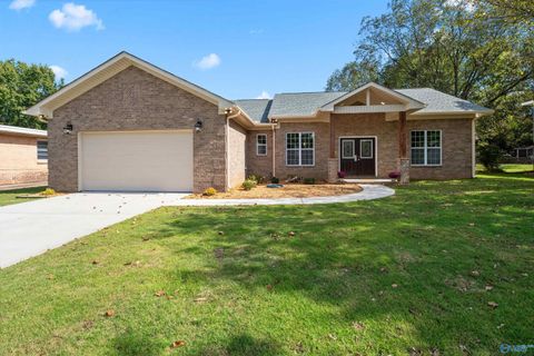 11007 Louis Drive SE Huntsville AL 35803
