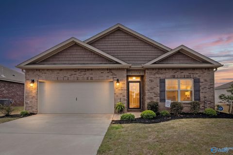 25150 Delilah Circle Athens AL 35613