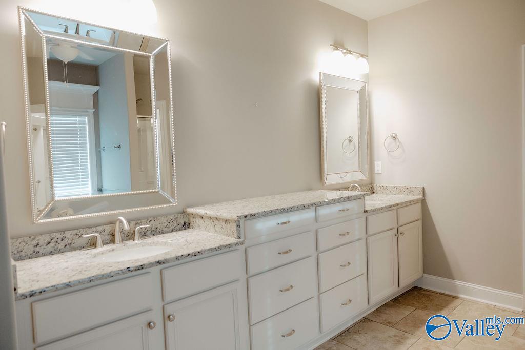 207 Somerton Drive, Huntsville, Alabama image 15