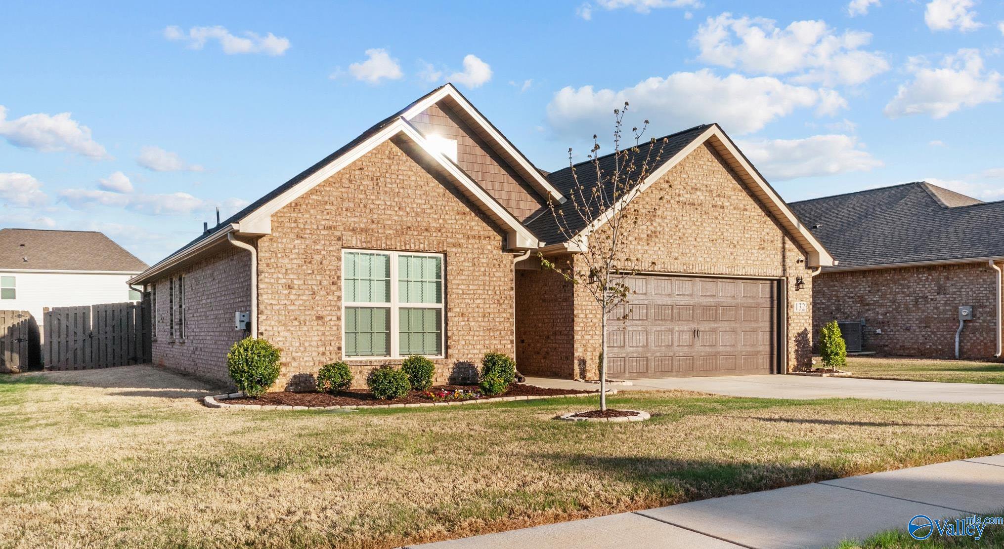 132 Fall Meadow Drive, Harvest, Alabama image 2
