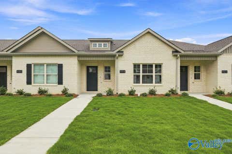 Townhouse For Sale - 410 Clyde Lane<br/> Hartselle, AL 35640