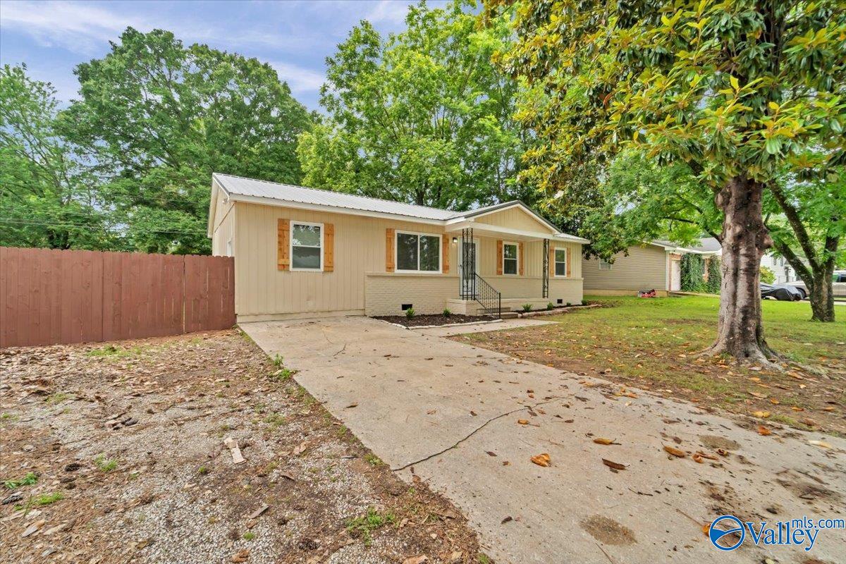 315 Bobwhite Drive SW