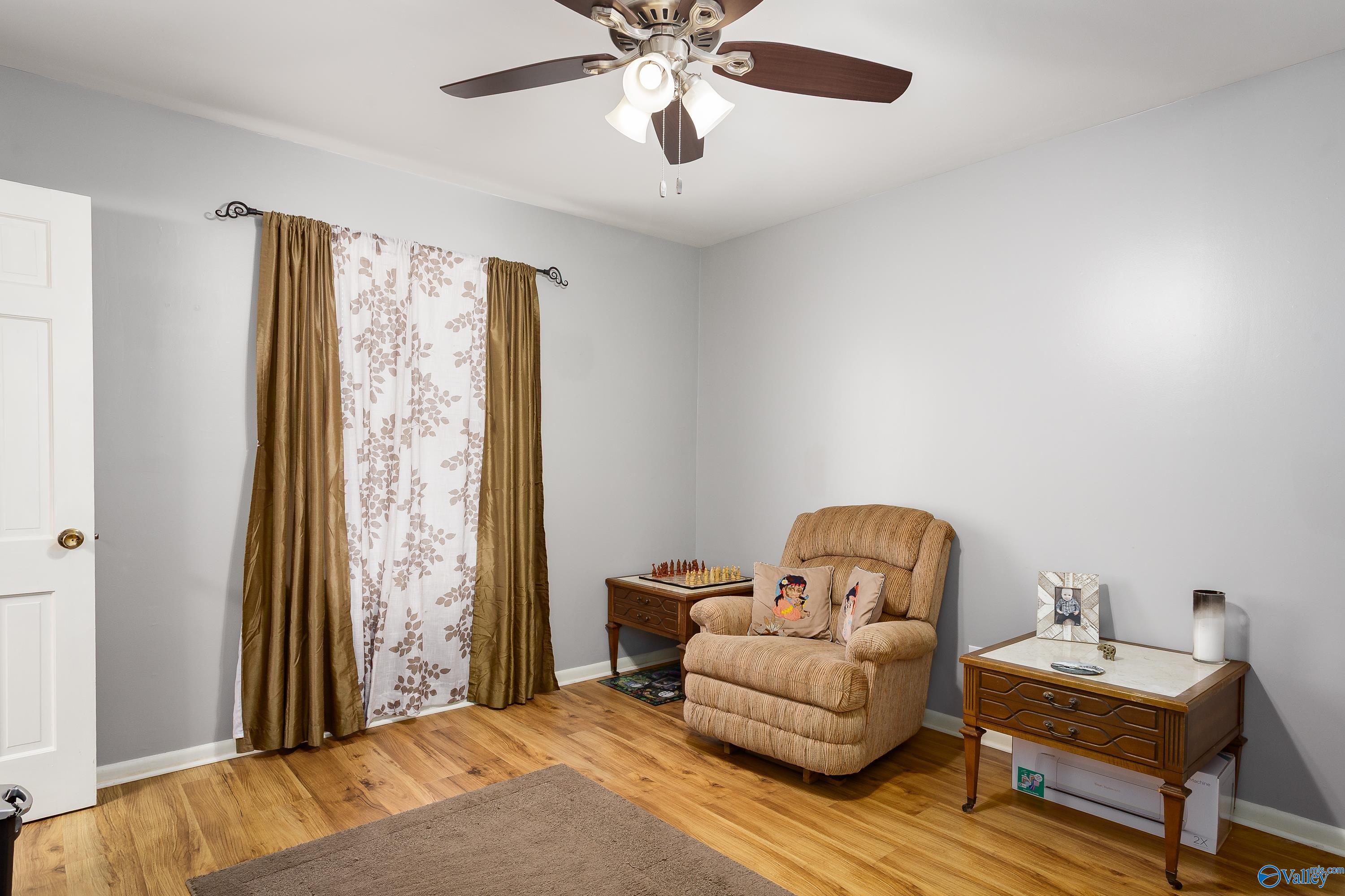 569 Hazelwood Drive, Florence, Alabama image 15