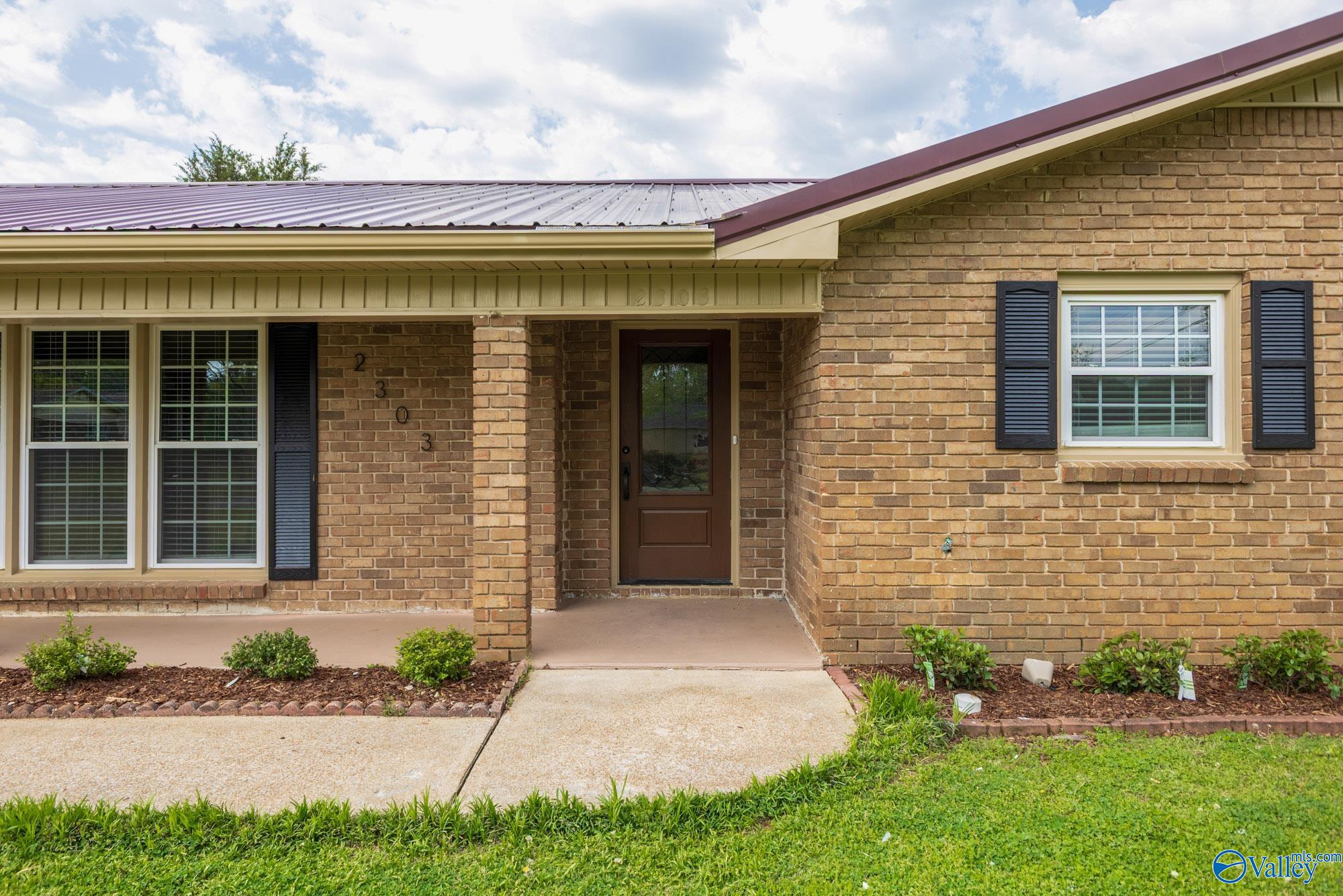 2303 Rothmore Drive, Huntsville, Alabama image 5