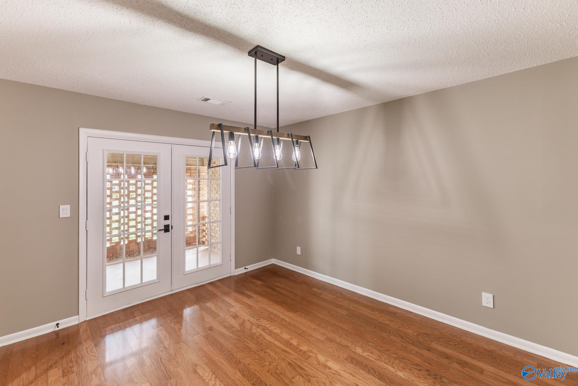 2303 Rothmore Drive, Huntsville, Alabama image 9