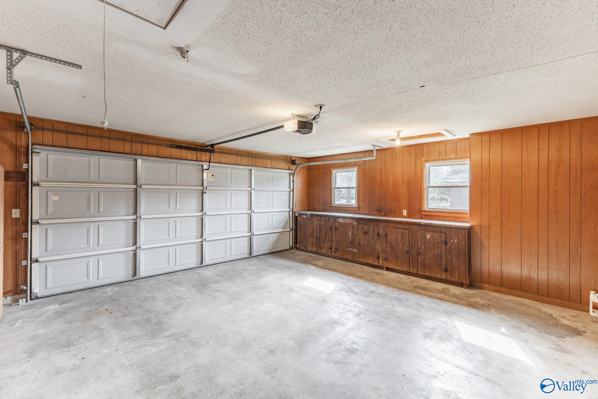 2303 Rothmore Drive, Huntsville, Alabama image 29