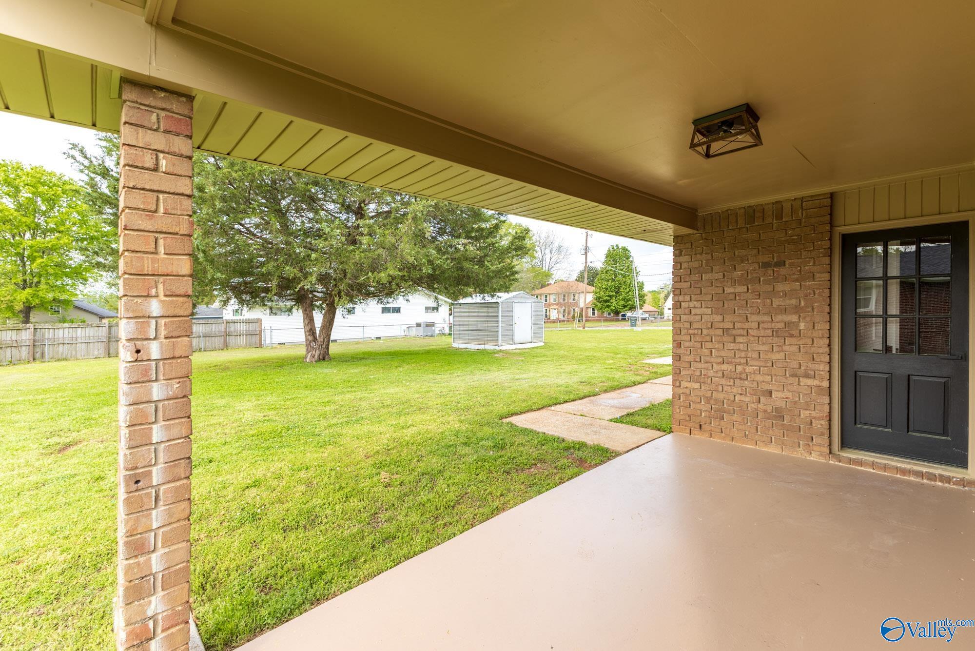 2303 Rothmore Drive, Huntsville, Alabama image 36
