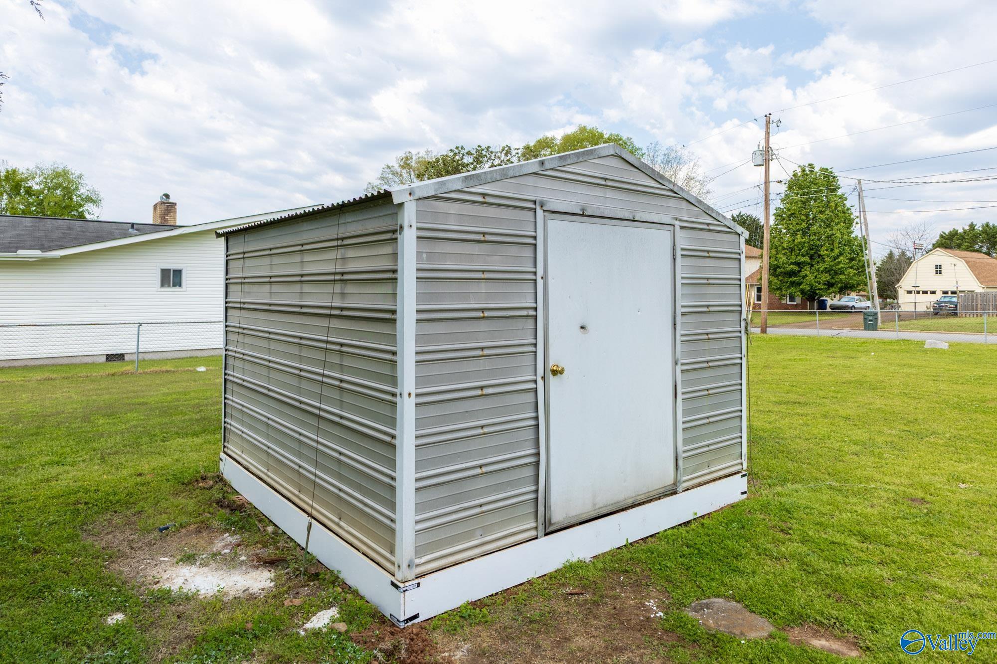 2303 Rothmore Drive, Huntsville, Alabama image 40