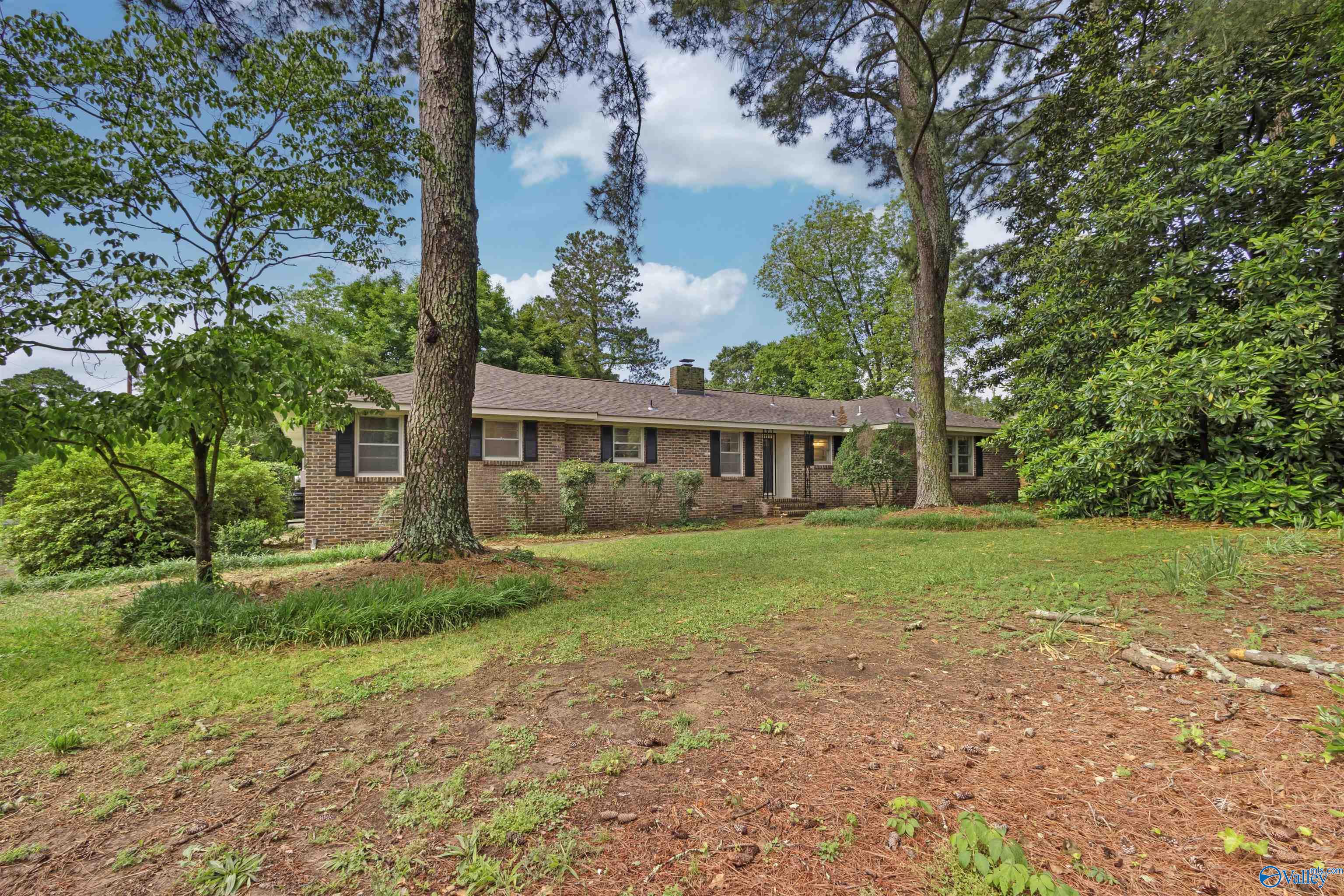 2407 Stratford Road, Decatur, Alabama image 2