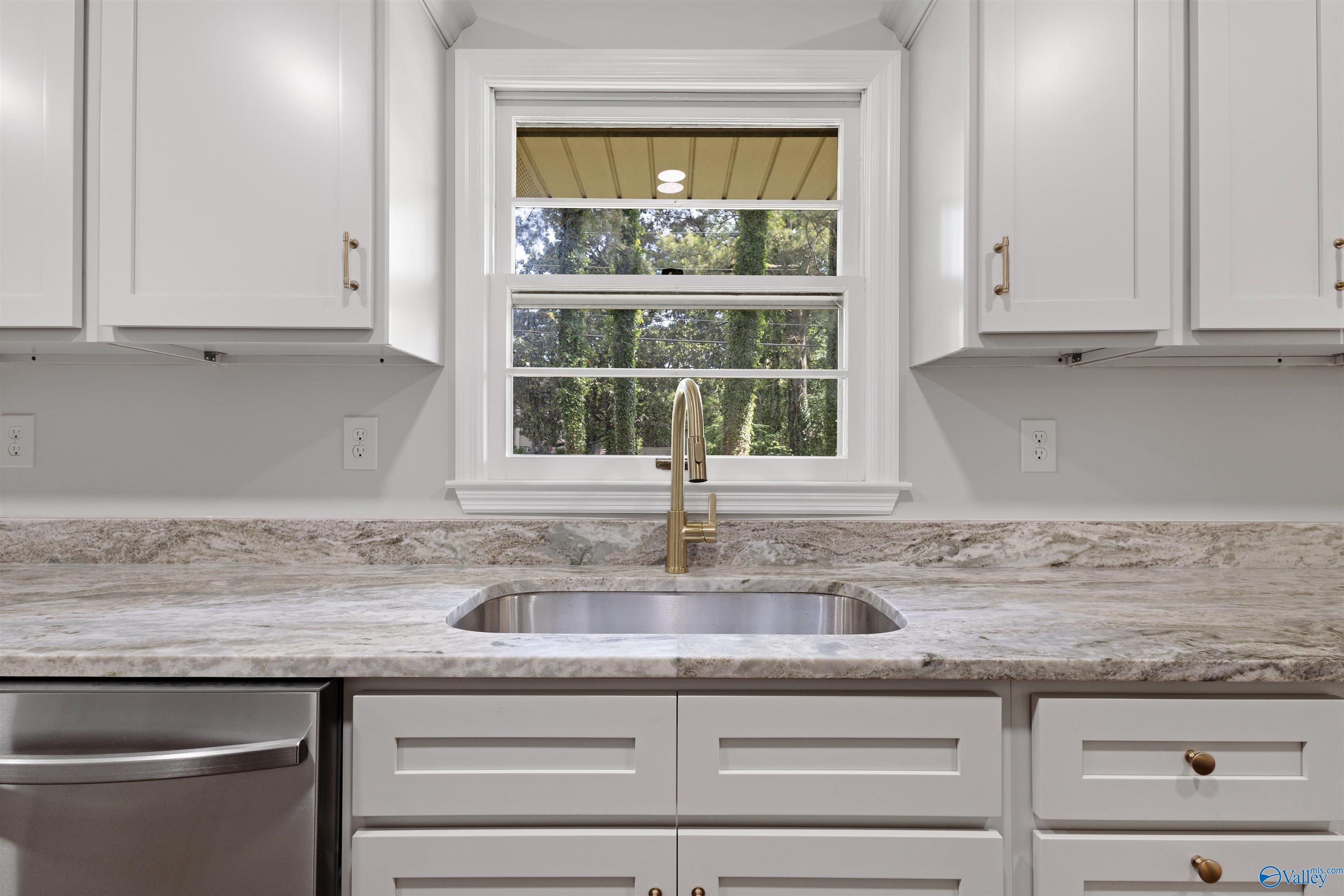 2407 Stratford Road, Decatur, Alabama image 10
