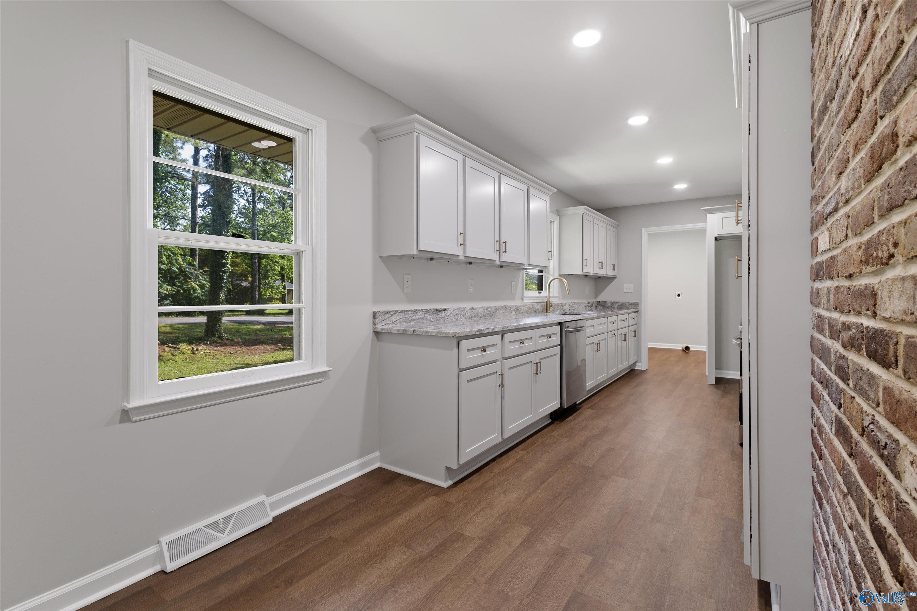 2407 Stratford Road, Decatur, Alabama image 12