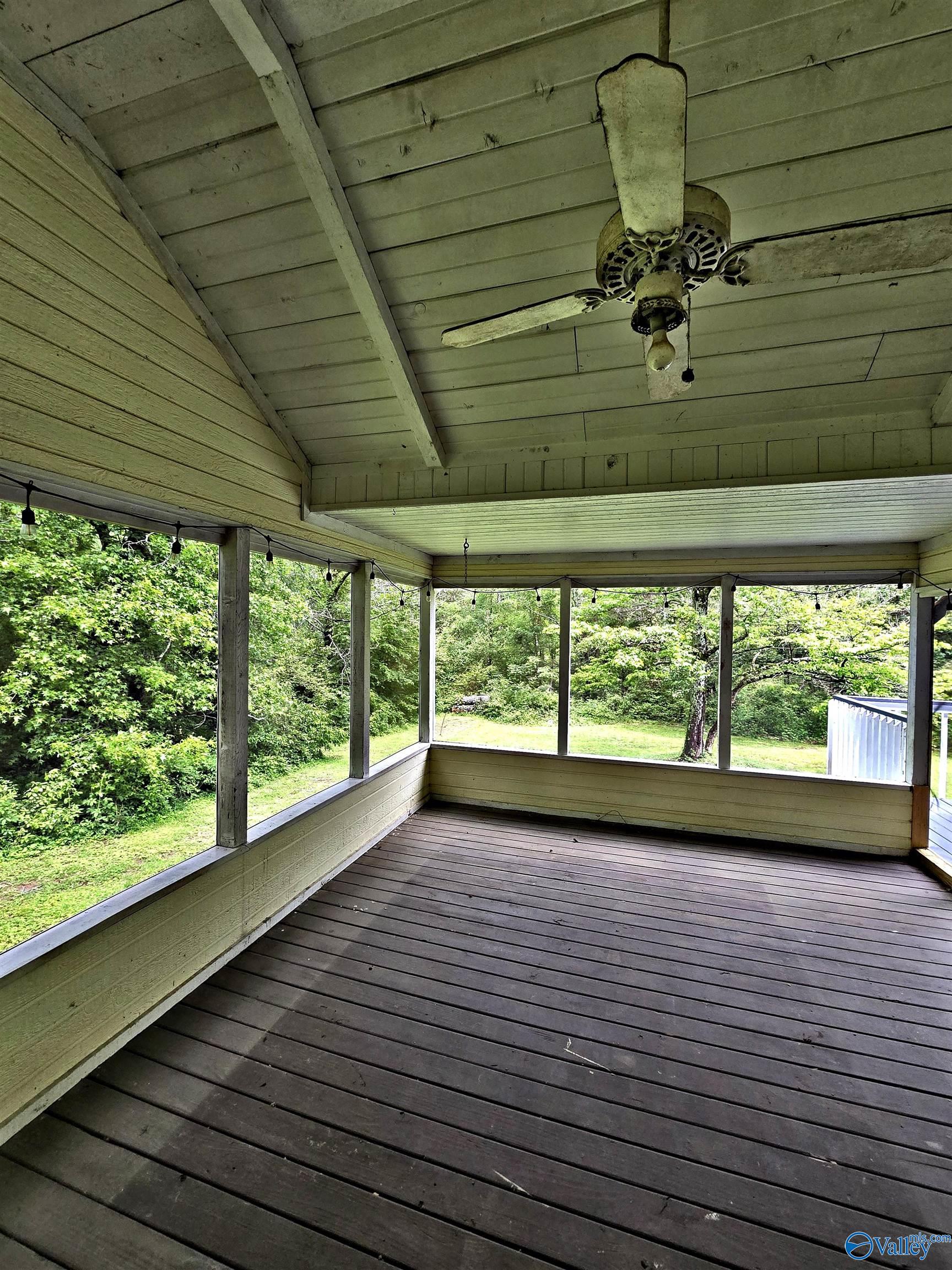118 Saint Drive, Laceys Spring, Alabama image 15